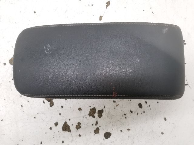 bontott RENAULT LAGUNA III Könyöklő