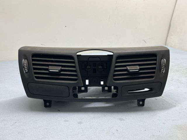 bontott RENAULT LAGUNA III Középső Szellőző