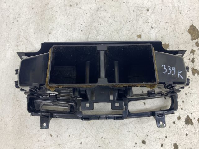 bontott RENAULT LAGUNA III Középső Szellőző