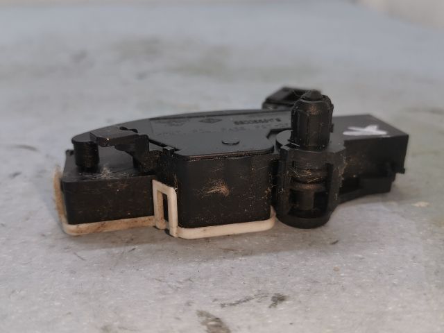 bontott RENAULT LAGUNA III Kuplung Pedál Kapcsoló