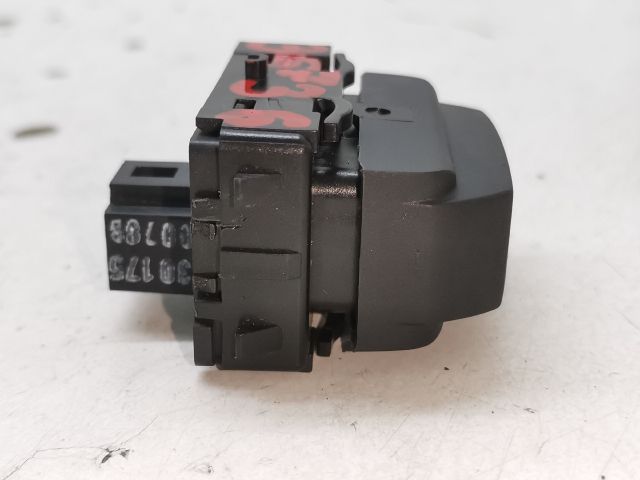 bontott RENAULT LAGUNA III Menetstabilizátor Kapcsoló