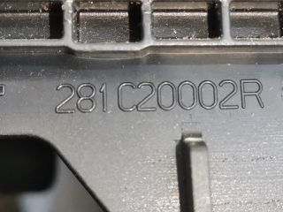 bontott RENAULT LAGUNA III Műszerfal Középső Hangszóró Burkolat