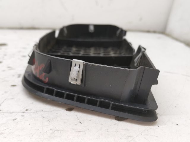 bontott RENAULT LAGUNA III Műszerfal Középső Hangszóró Burkolat