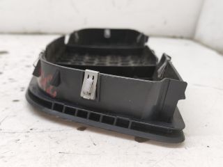 bontott RENAULT LAGUNA III Műszerfal Középső Hangszóró Burkolat