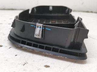 bontott RENAULT LAGUNA III Műszerfal Középső Hangszóró Burkolat