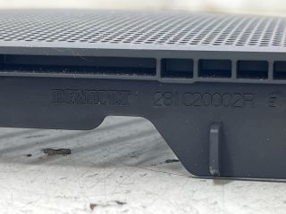 bontott RENAULT LAGUNA III Műszerfal Középső Hangszóró Burkolat