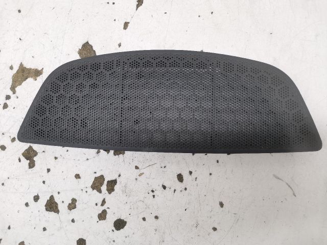 bontott RENAULT LAGUNA III Műszerfal Középső Hangszóró Burkolat