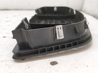 bontott RENAULT LAGUNA III Műszerfal Középső Hangszóró Burkolat