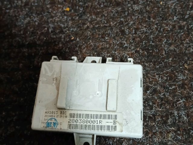 bontott RENAULT LAGUNA III Navigáció Elektronika