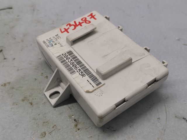 bontott RENAULT LAGUNA III Navigáció Elektronika