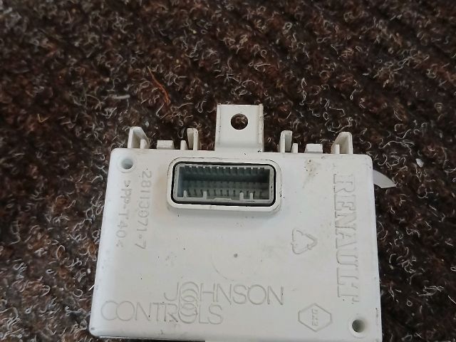 bontott RENAULT LAGUNA III Navigáció Elektronika