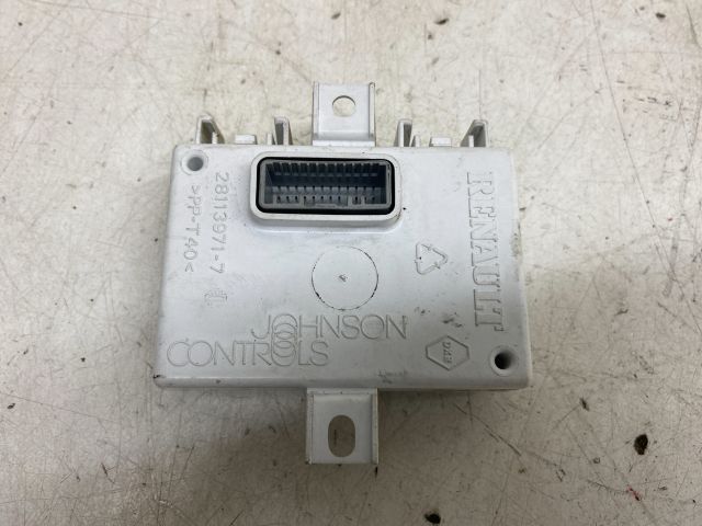 bontott RENAULT LAGUNA III Navigáció Elektronika