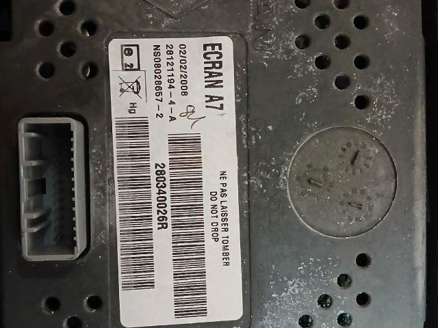 bontott RENAULT LAGUNA III Navigációs Fejegység