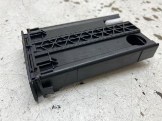 bontott RENAULT LAGUNA III Pohártartó