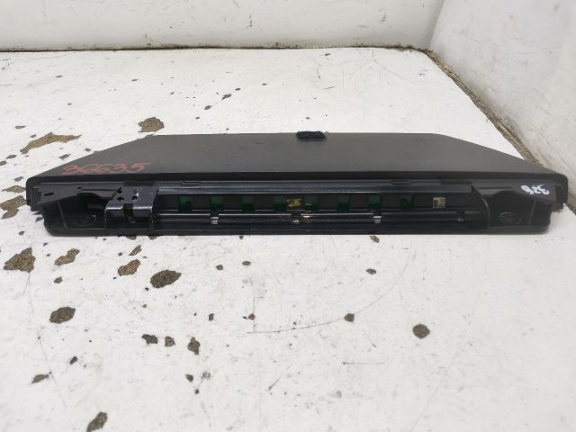 bontott RENAULT LAGUNA III Pótféklámpa