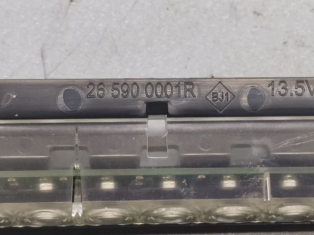 bontott RENAULT LAGUNA III Pótféklámpa