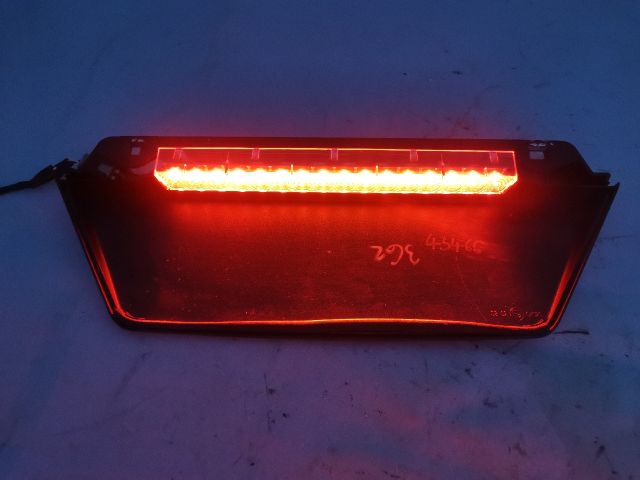 bontott RENAULT LAGUNA III Pótféklámpa