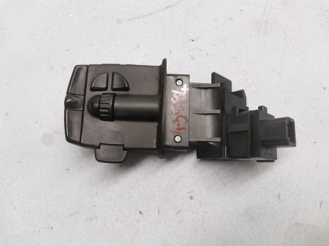 bontott RENAULT LAGUNA III Rádió / CD Kapcsoló