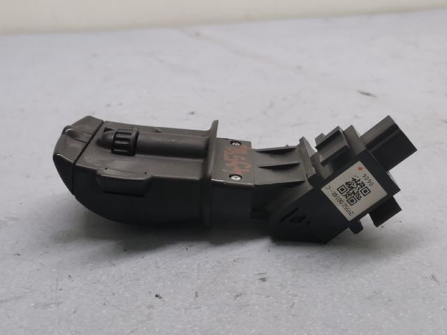 bontott RENAULT LAGUNA III Rádió / CD Kapcsoló