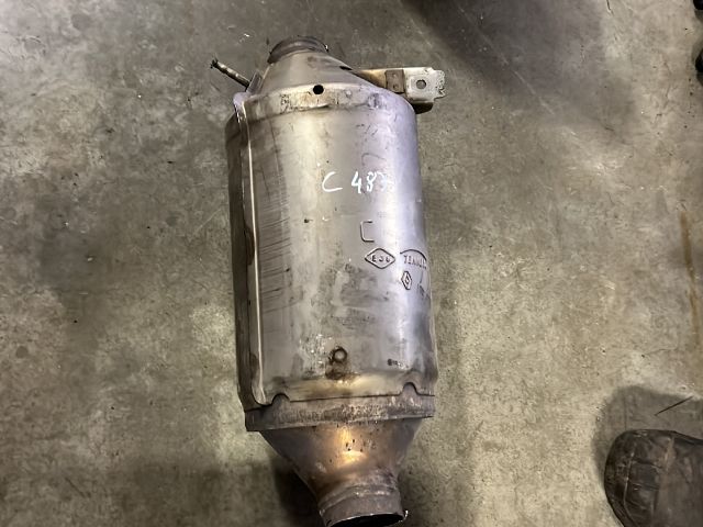 bontott RENAULT LAGUNA III Részecskeszűrő