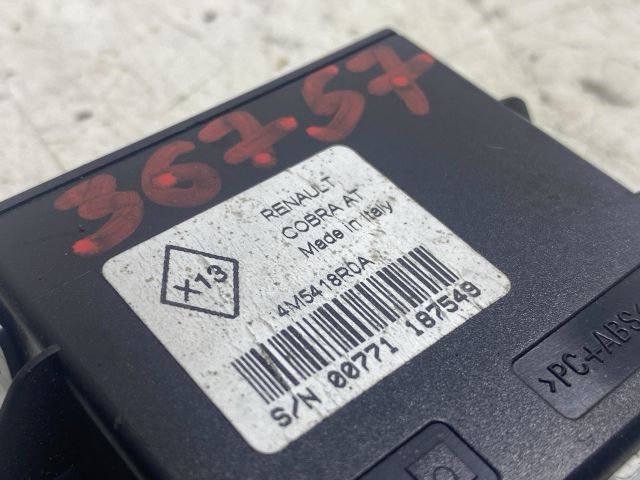 bontott RENAULT LAGUNA III Riasztó Központ