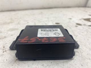 bontott RENAULT LAGUNA III Riasztó Központ