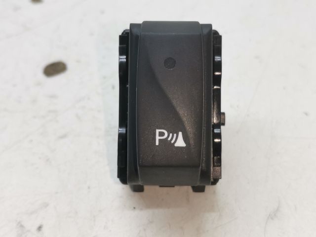 bontott RENAULT LAGUNA III Tolatóradar Kapcsoló