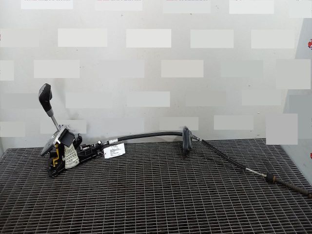 bontott RENAULT LAGUNA III Váltógomb