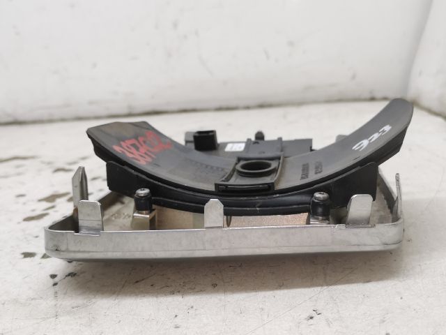 bontott RENAULT LAGUNA III Váltókar Keret