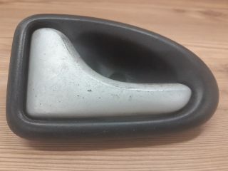 bontott RENAULT LOGAN Bal hátsó Belső Kilincs