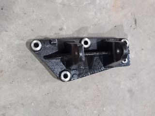 bontott RENAULT MASTER Motor Tartó Bak (Fém)