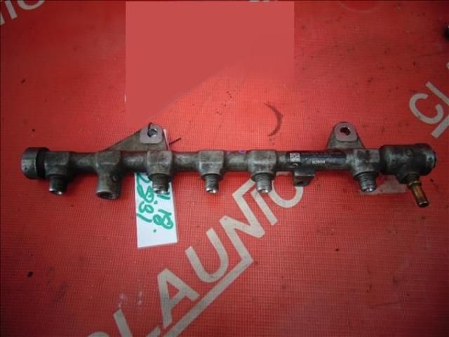 bontott RENAULT MASTER Porlasztó Sor / Híd