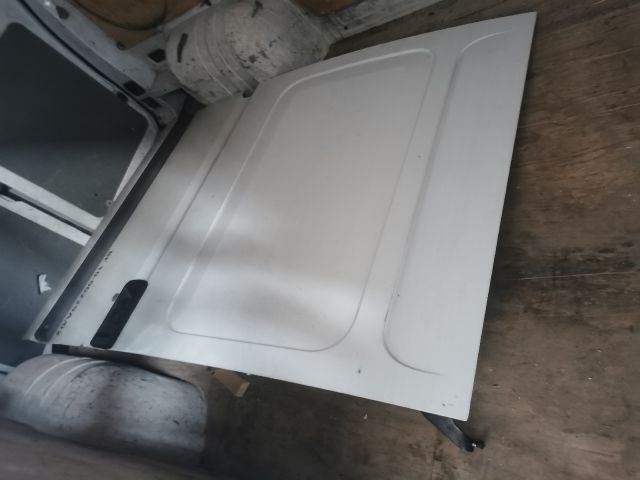 bontott RENAULT MASTER Jobb első Csonkállvány Kerékaggyal