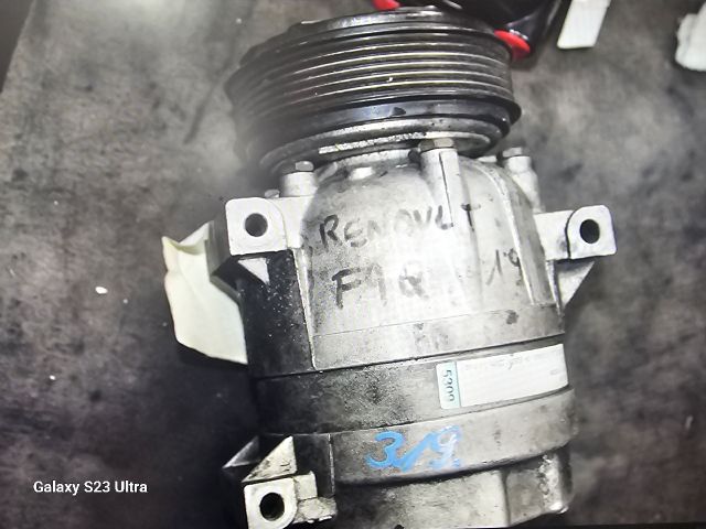 bontott RENAULT MASTER Klímakompresszor