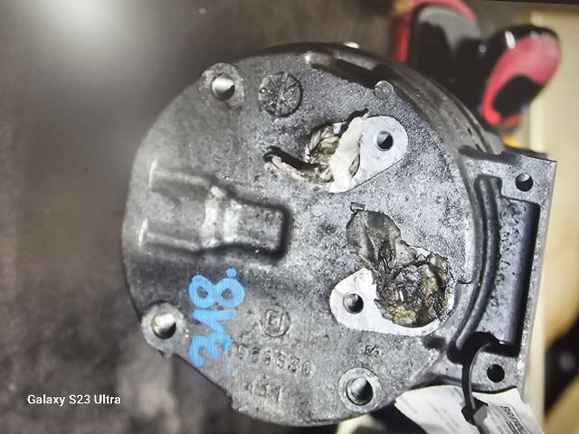 bontott RENAULT MASTER Klímakompresszor