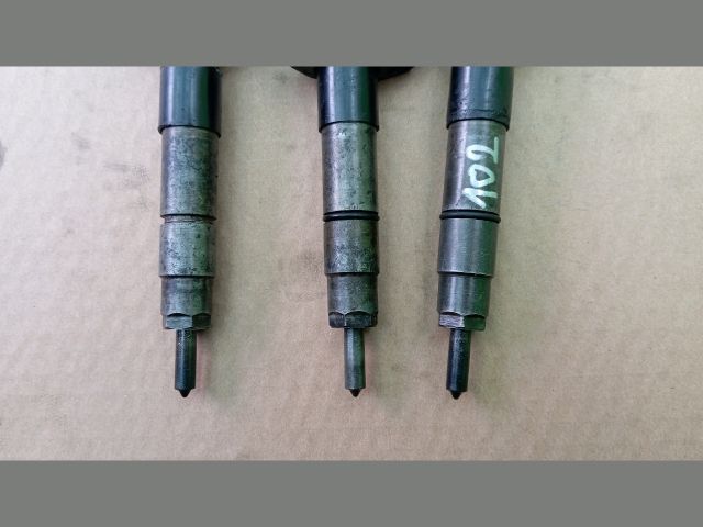 bontott RENAULT MASTER Porlasztó (1 db)