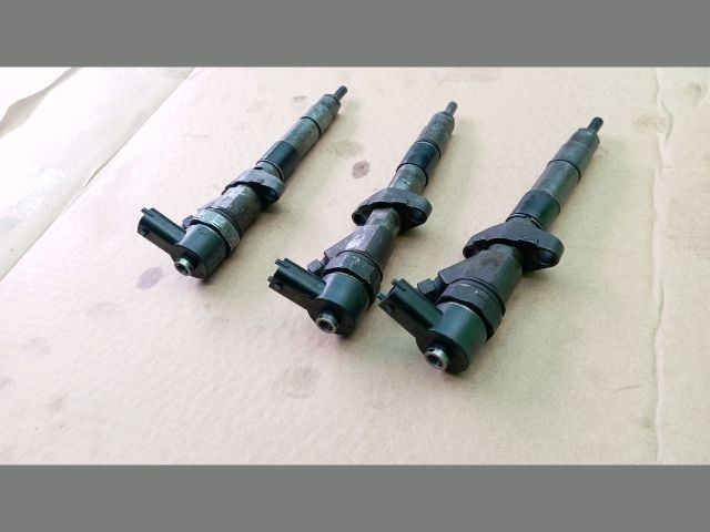 bontott RENAULT MASTER Porlasztó (1 db)