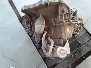 bontott RENAULT MASTER Váltó (Mechanikus)