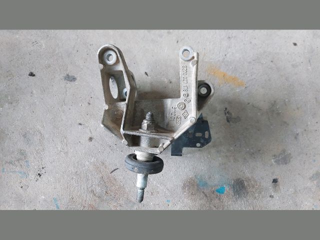 bontott RENAULT MASTER Váltó Tartó Bak (Pozíciófüggetlen)