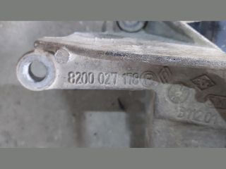 bontott RENAULT MASTER Váltó Tartó Bak (Pozíciófüggetlen)