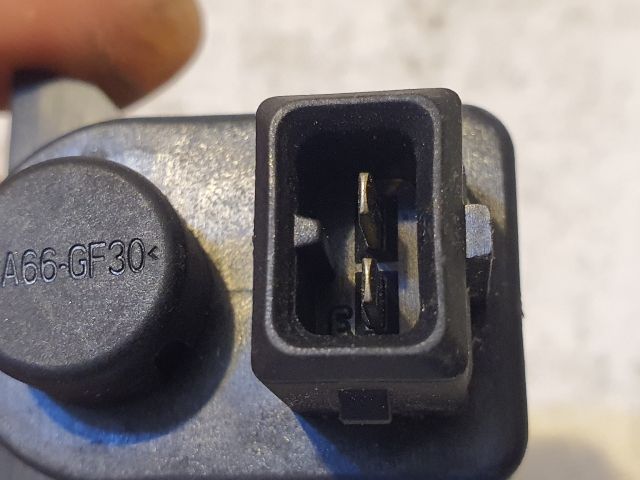 bontott RENAULT MASTER Turbó Vákum Szelep