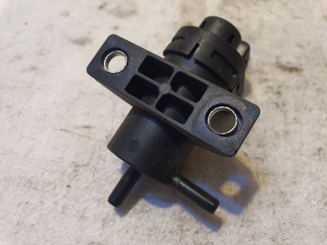 bontott RENAULT MASTER Turbó Vákum Szelep