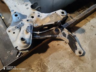 bontott RENAULT MASTER Első Bölcső