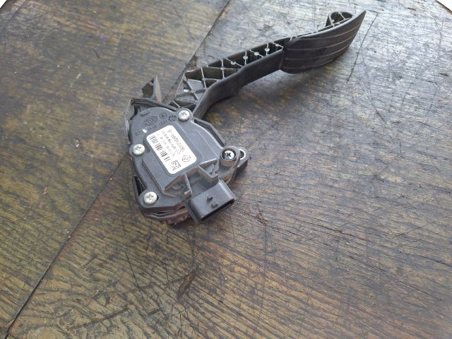 bontott RENAULT MASTER Gázpedál (Elektromos)