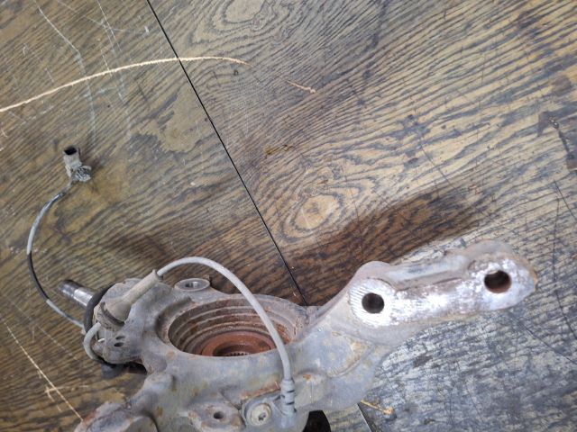 bontott RENAULT MASTER Jobb első Csonkállvány Kerékaggyal