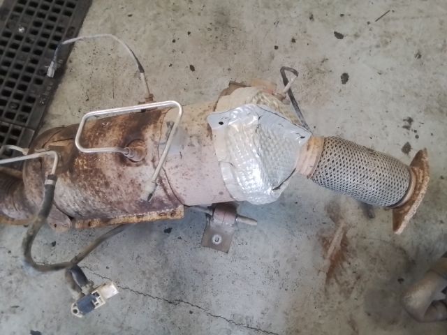 bontott RENAULT MASTER Komplett Kipufogó Rendszer