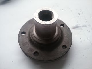 bontott RENAULT MASTER Első Kerékagy (Pozíciófüggetlen)