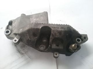 bontott RENAULT MASTER Motor Tartó Bak (Fém)