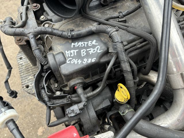 bontott RENAULT MASTER Komplett Motor (Segédberendezésekkel)