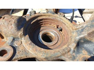 bontott RENAULT MASTER Bal első Csonkállvány Kerékaggyal